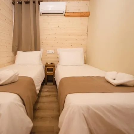 Wooden Oasis In Center Vakantiehuis Volos