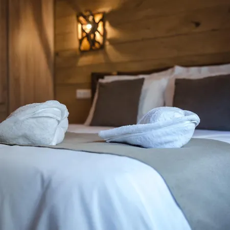 Wooden Oasis In Center Vakantiehuis
